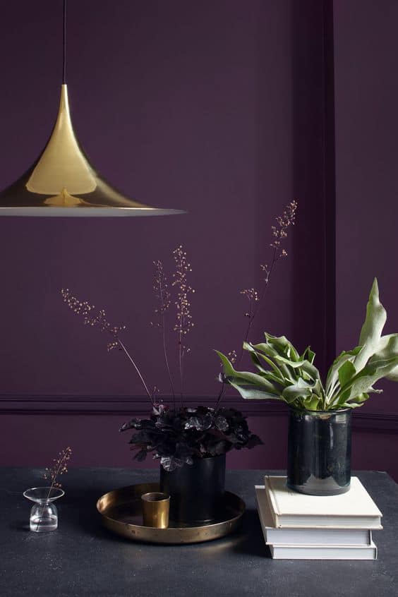 L’ultra-violet Pantone est-il vraiment la couleur de l’année ? www.soodeco.fr/