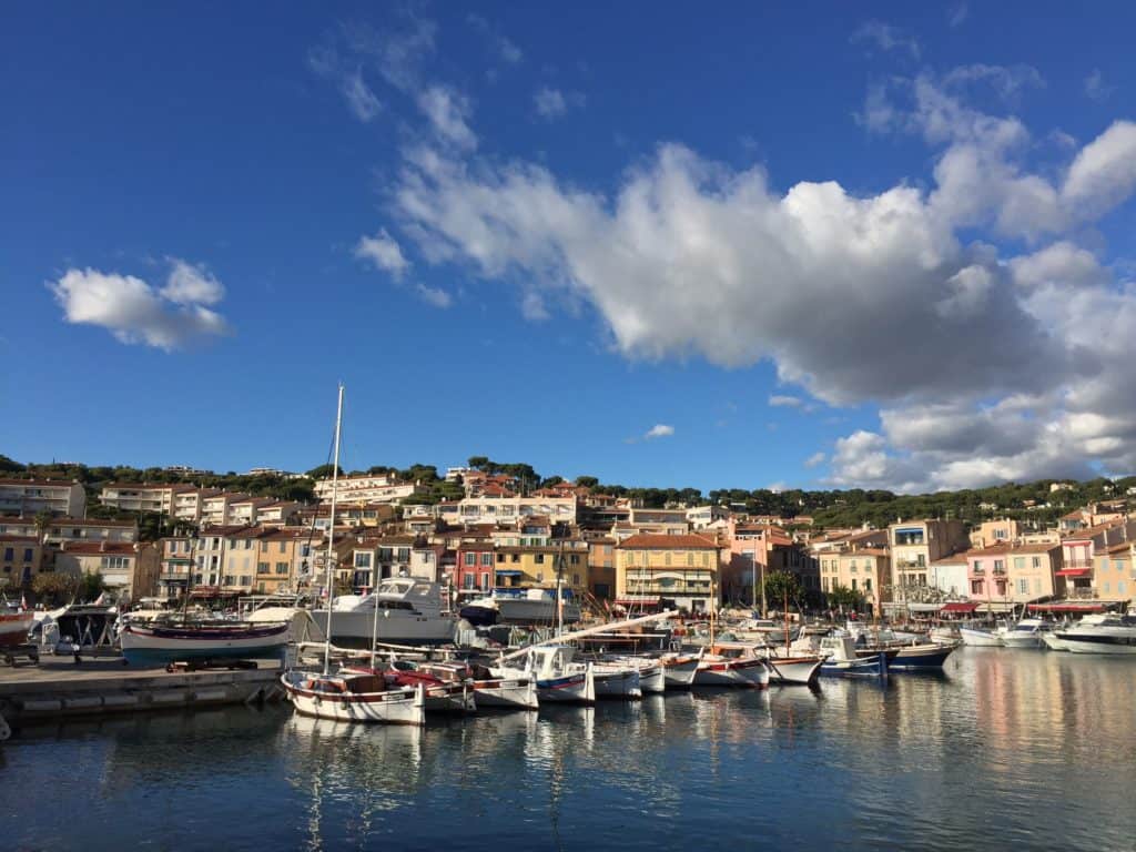 Bonjour l’été à Cassis www.soodeco.fr/