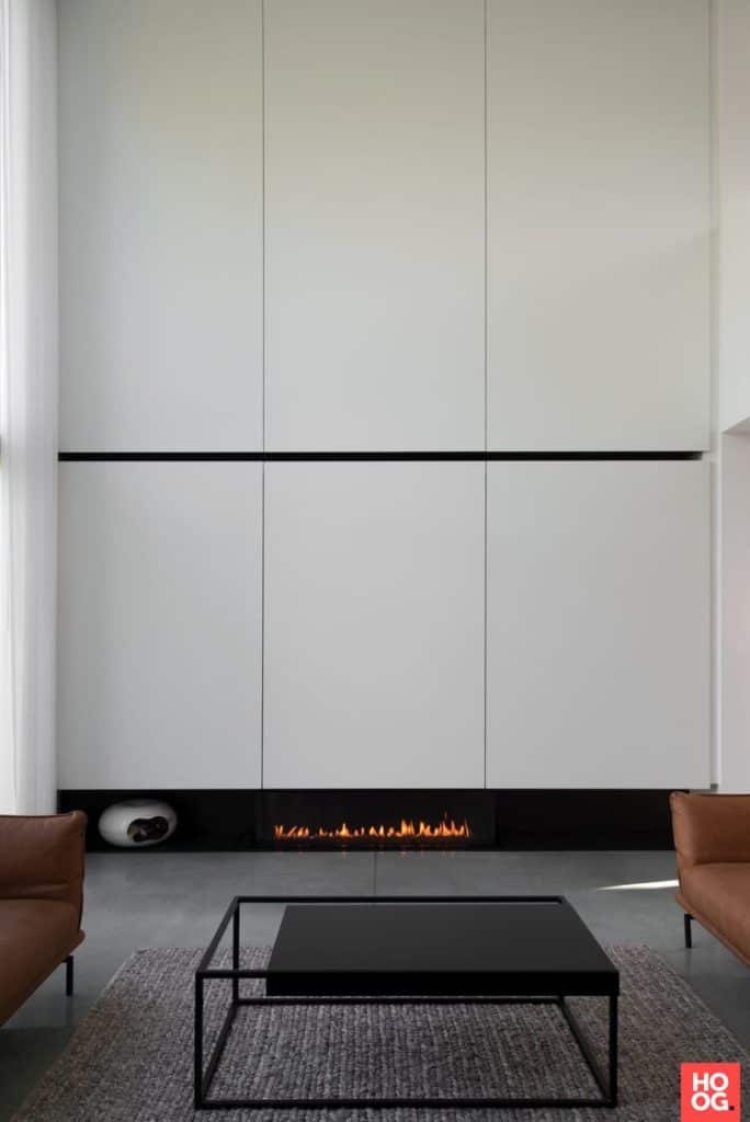 Comment décorer le mur derrière la télévision ? www.soodeco.fr/