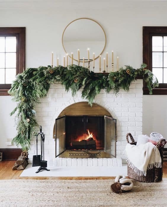 Décorer sa cheminée pour Noël www.soodeco.fr/
