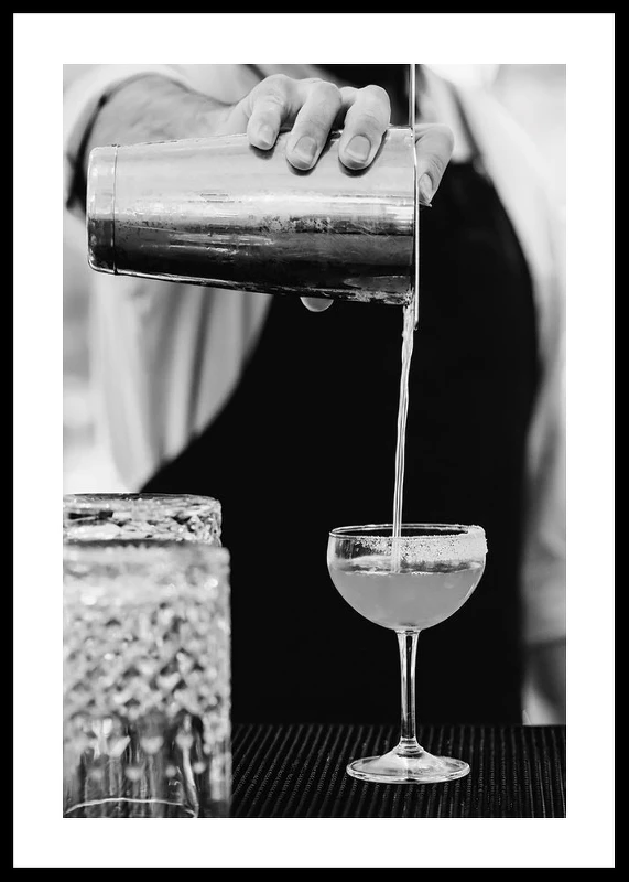 Affiche en noir et blanc barman cocktail